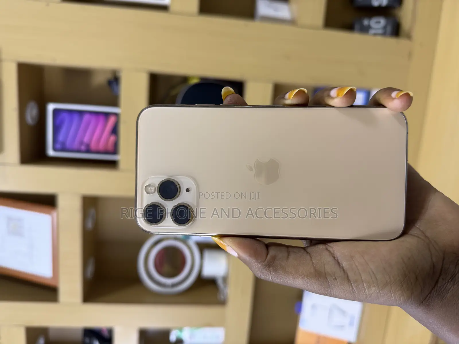 Apple iPhone 11 Pro 64 GB Gold