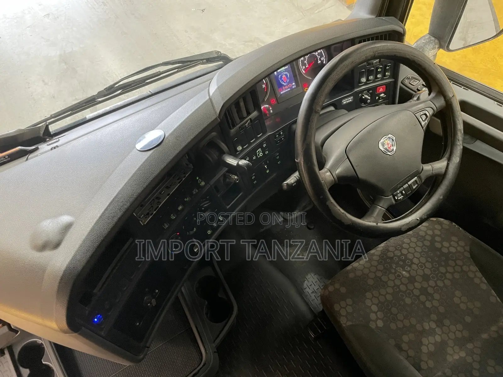 Scania P490 Tractor Unit