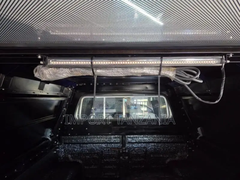 Toyota Land Cruiser 2014 Pearl