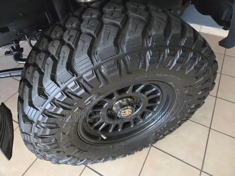 Toyota Land Cruiser 2014 Pearl