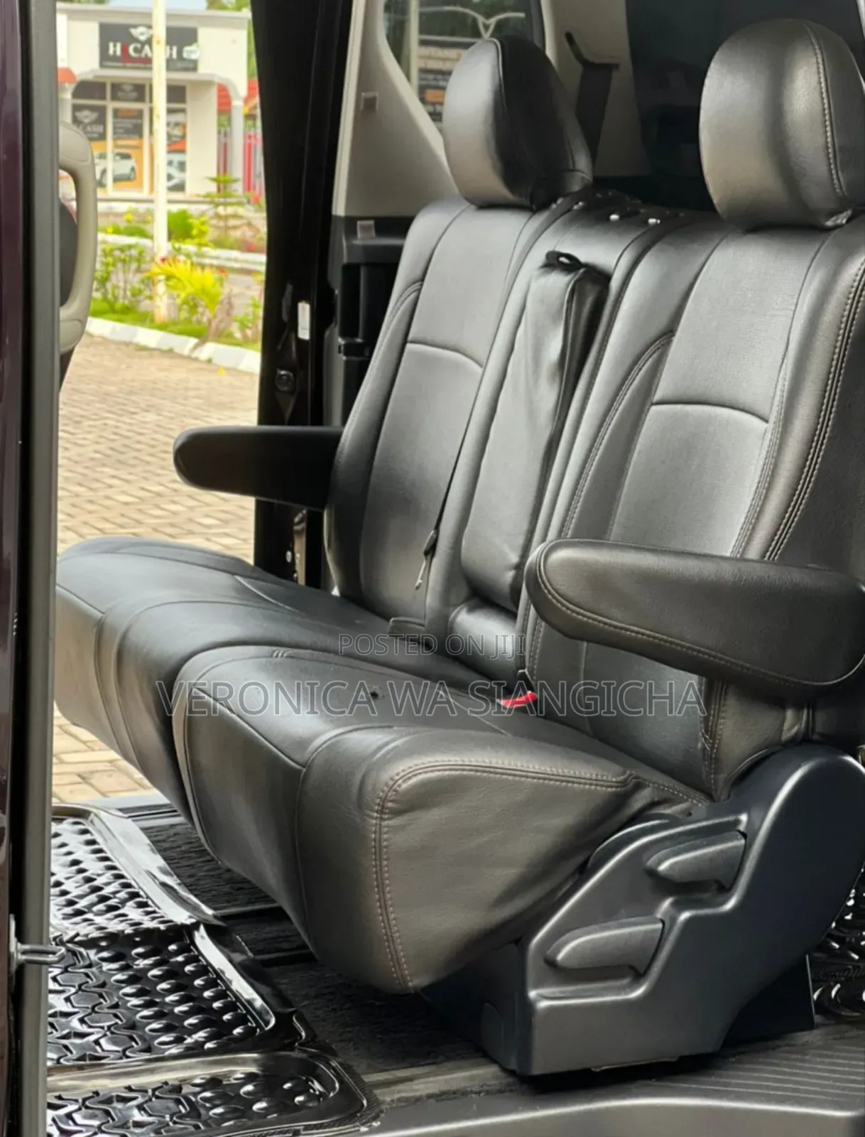 Toyota Vellfire 2008 Black