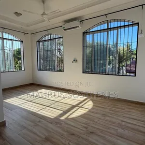 4bdrm Villa in Oyster Bay for rent