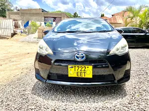 Toyota Aqua 2011 Black
