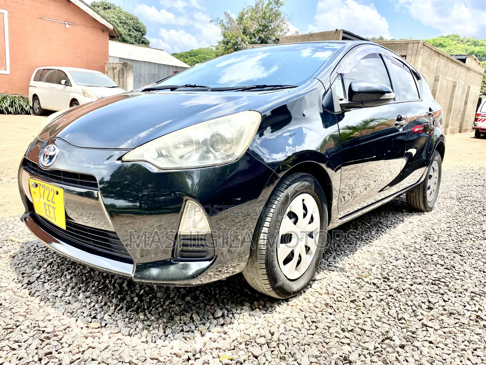 Toyota Aqua 2011 Black