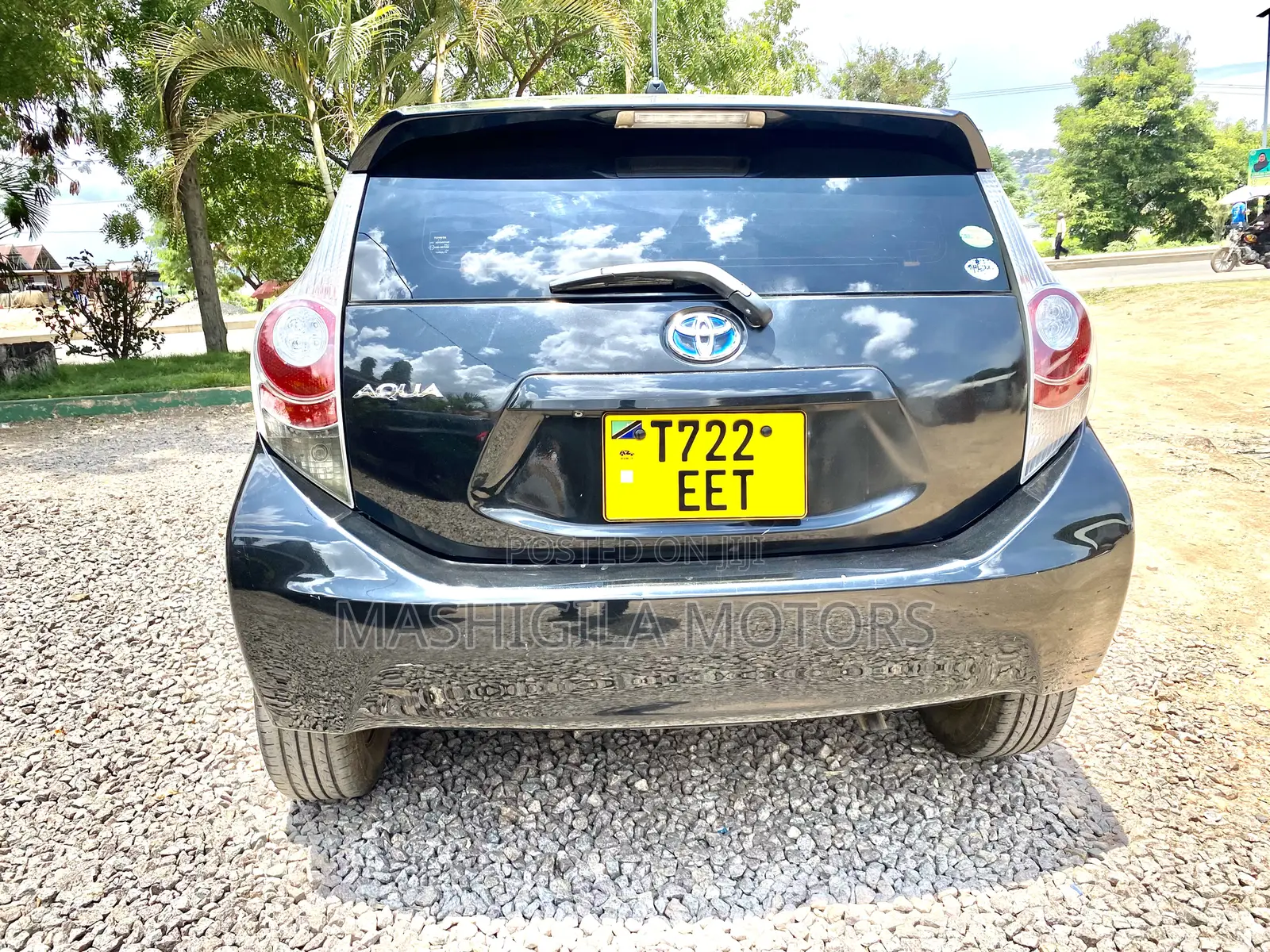 Toyota Aqua 2011 Black