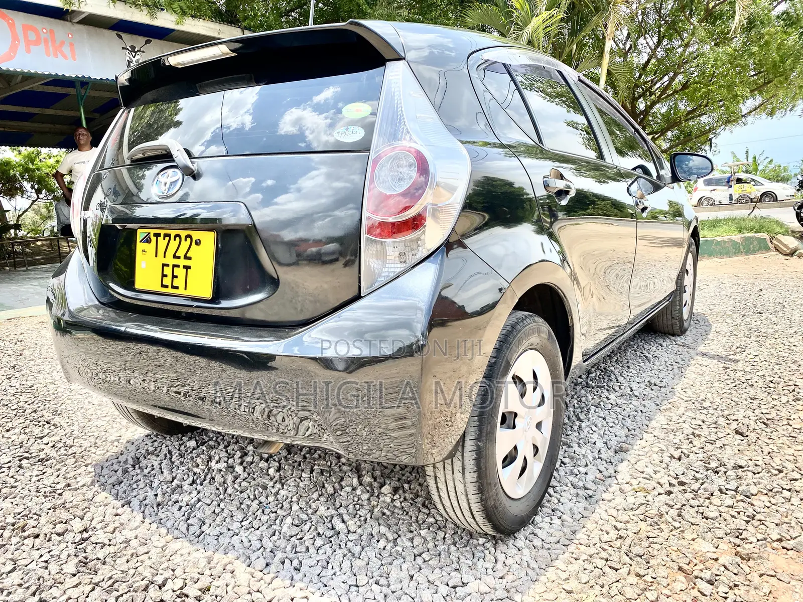 Toyota Aqua 2011 Black