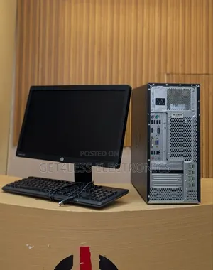 Desktop Computer Fujitsu Celsius W550 8GB Intel Core I5 HDD 500GB