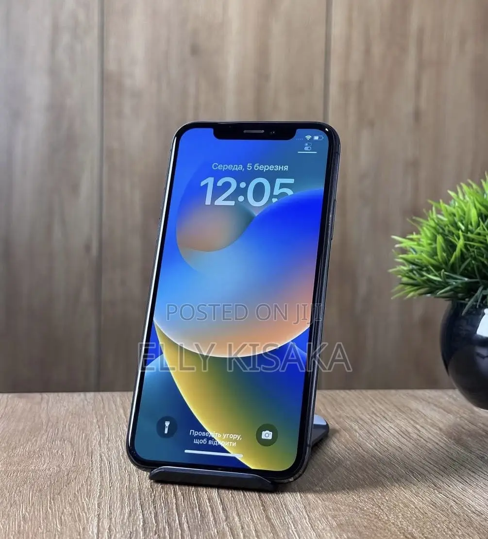 Apple iPhone X 64 GB Blue
