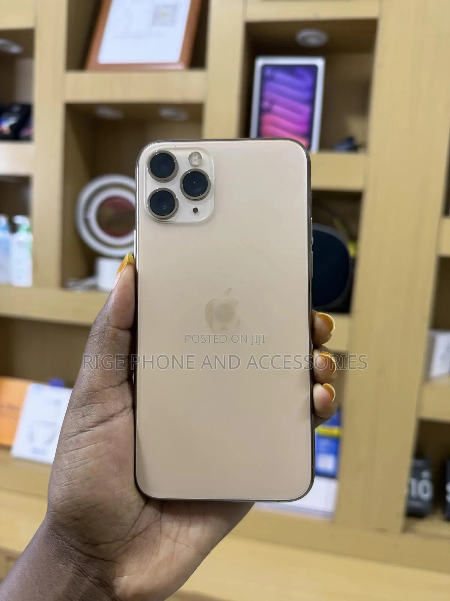 Apple iPhone 11 Pro 64 GB Gold