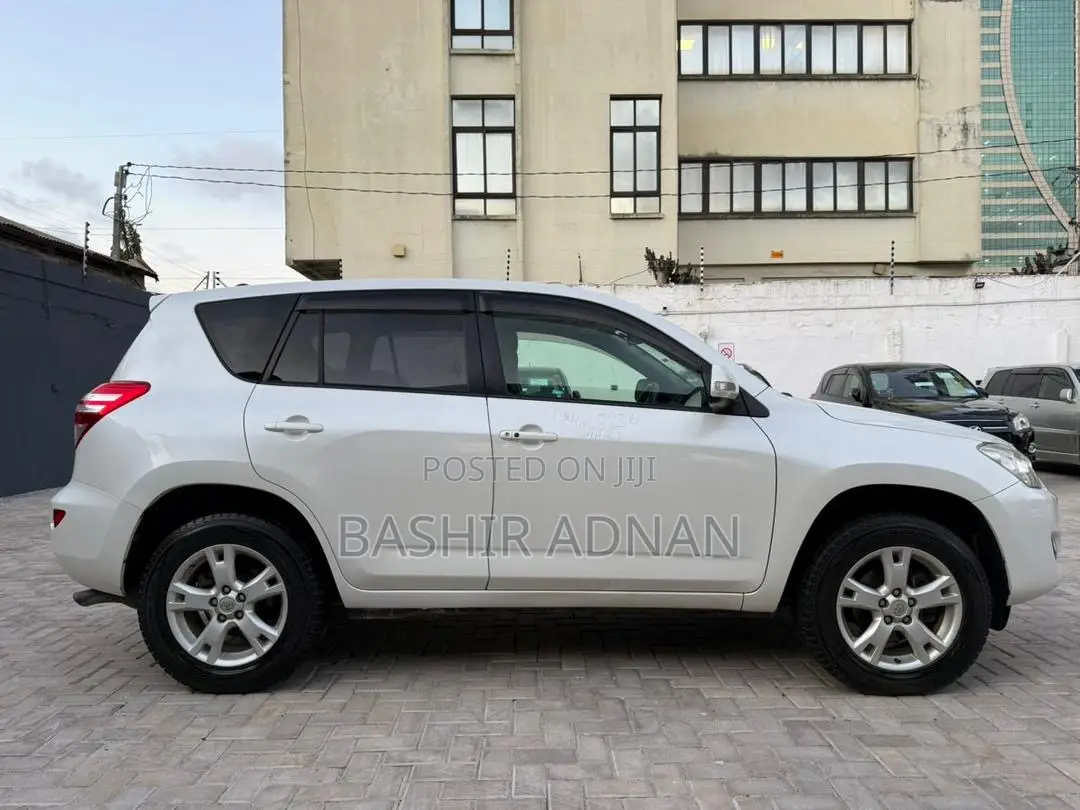 Toyota RAV4 2009 Pearl