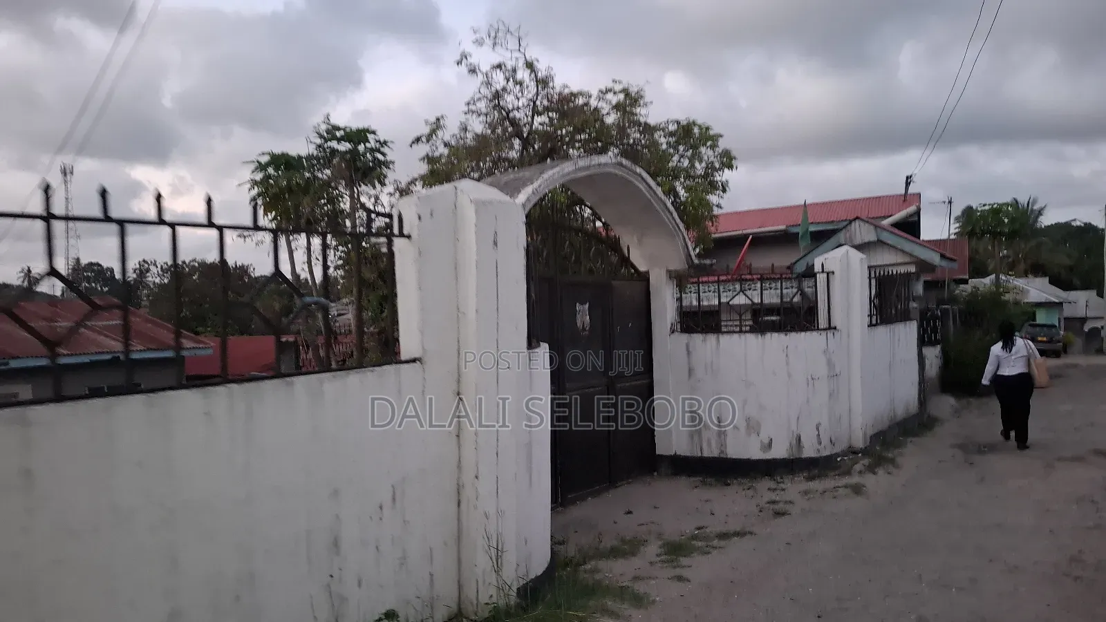 3bdrm Bungalow in Kimara Coner for sale
