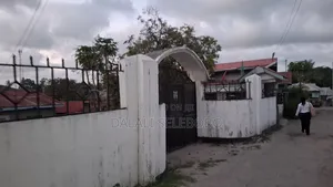 3bdrm Bungalow in Kimara Coner for sale