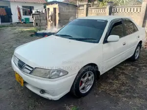 Toyota Carina 2001 White