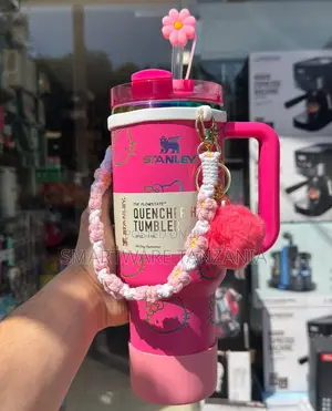Stanley X Hello Kitty Quencher H2.0 Flowstate Tumbler 40oz