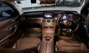Mercedes-Benz C200 2015 Pearl