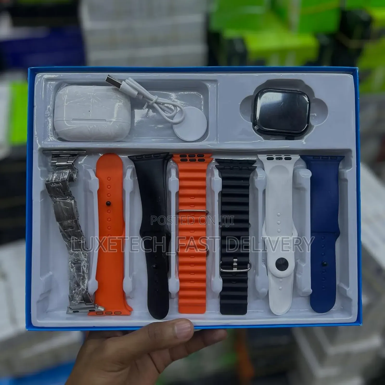Zm-100plus Series 11 Smartwatch and Earphones Set