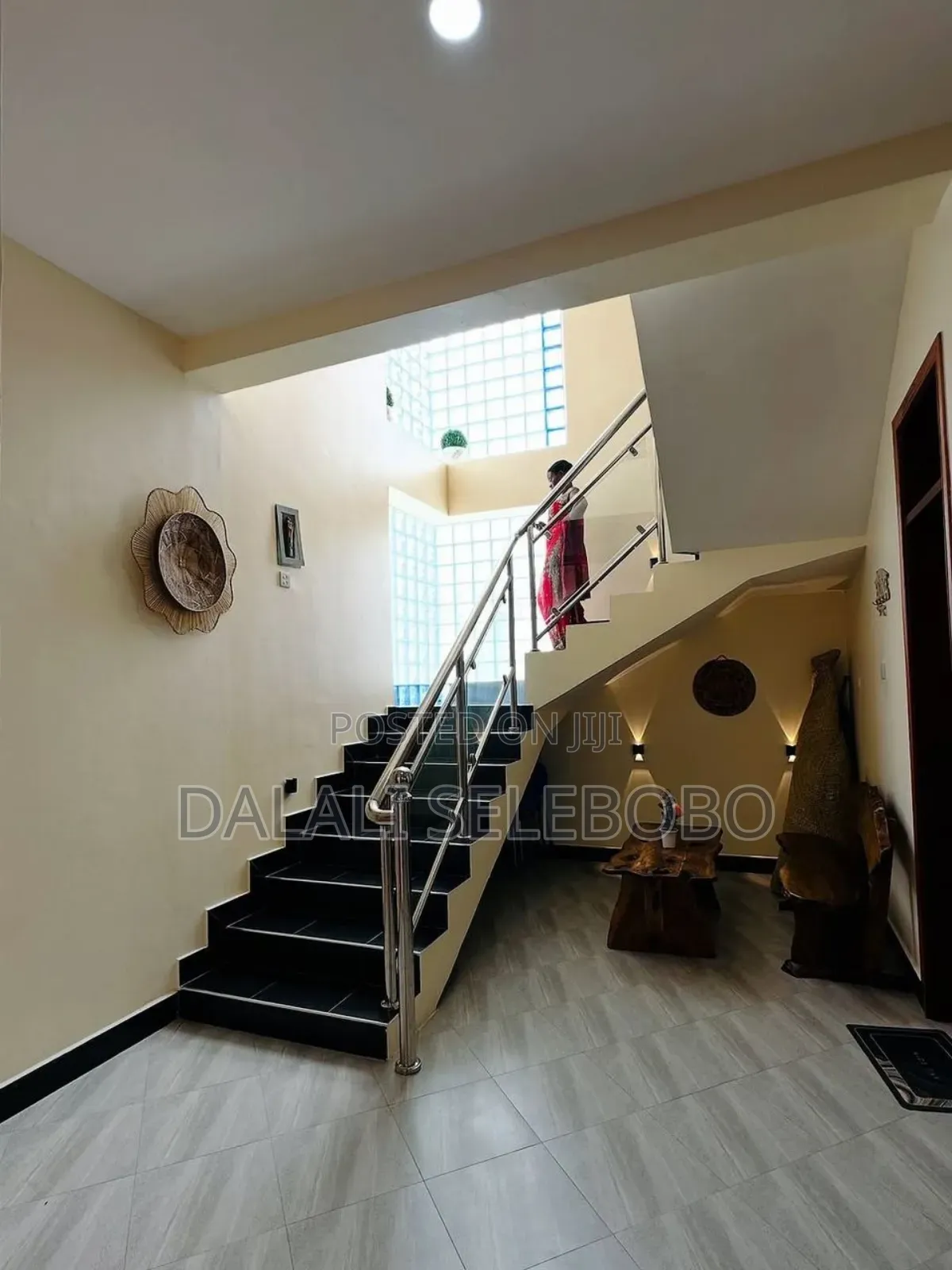 4bdrm Bungalow in Makumbusho, Kinondoni for sale