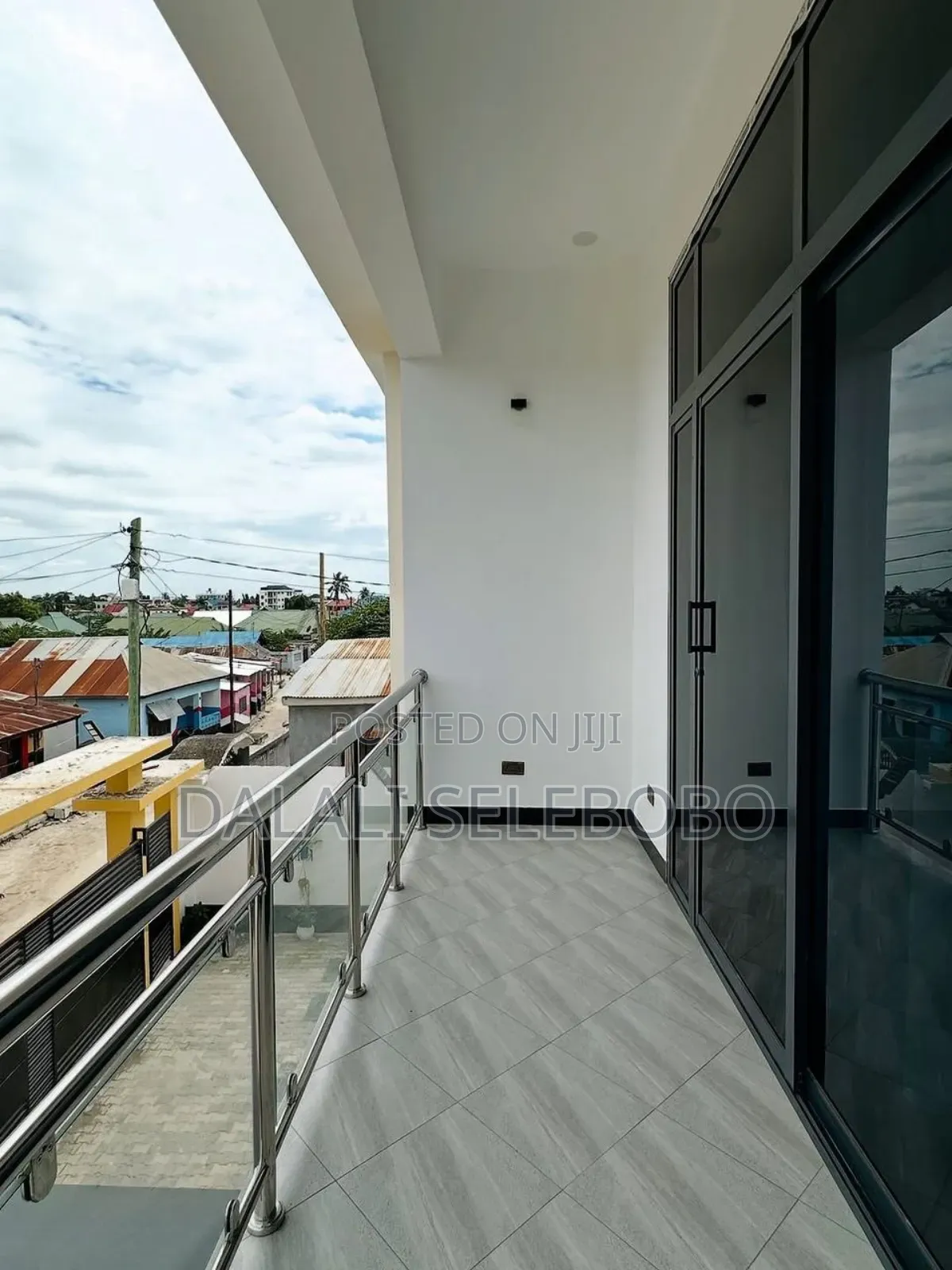 4bdrm Bungalow in Makumbusho, Kinondoni for sale