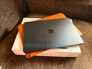 New Laptop Apple MacBook Air 2025 M4 15-Inch 24GB Apple M4 SSD 512GB
