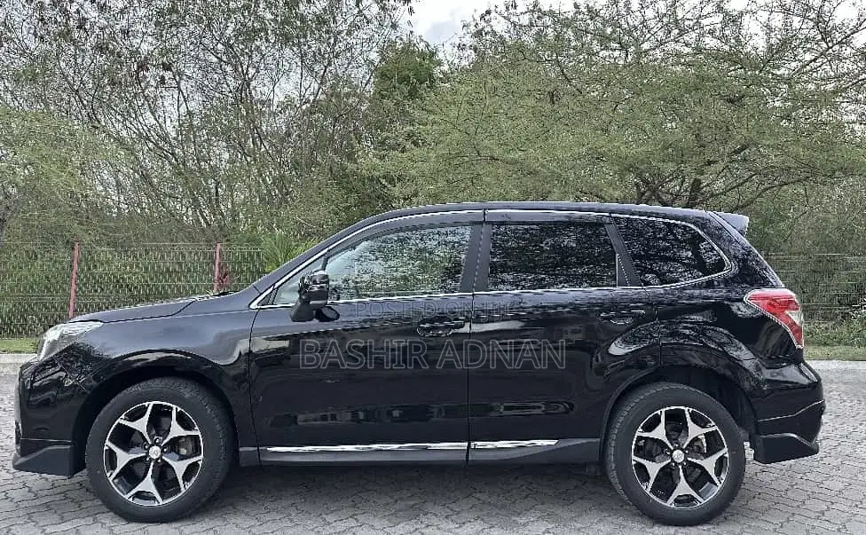 Subaru Forester 2.0XT Touring 4dr SUV AWD (2.0L 4cyl Turbo CVT) 2015