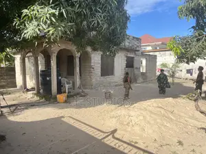Land in Salasala