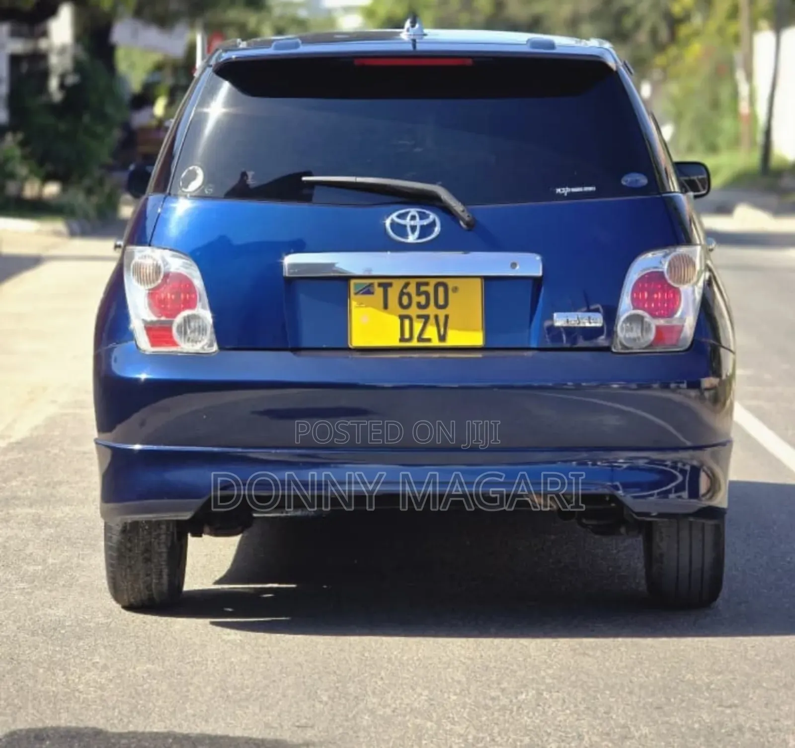 Toyota IST 2004 Blue
