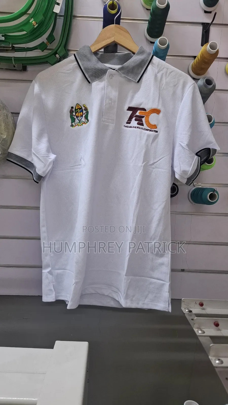 Embroidery Tunatengeneza Na Kuprint Logo Kwa Uzi