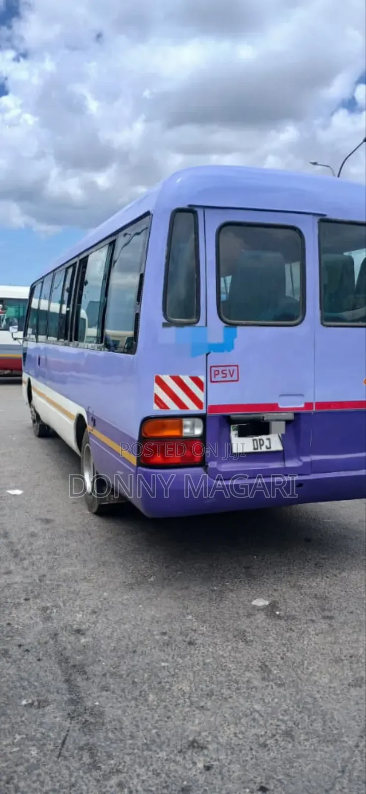 Toyota Coaster 2004 Blue
