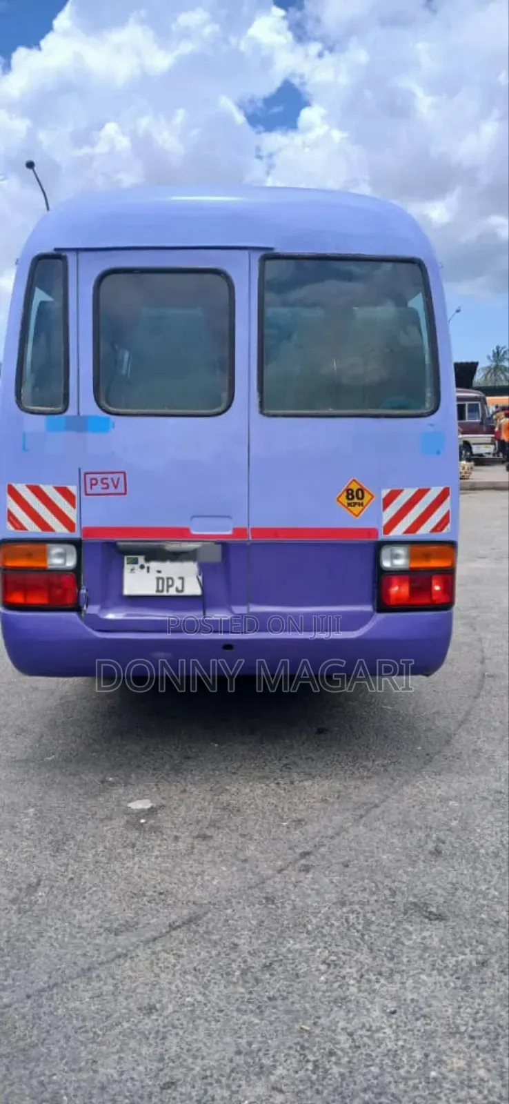 Toyota Coaster 2004 Blue