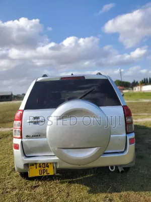 Suzuki Grand Vitara 2005 Silver