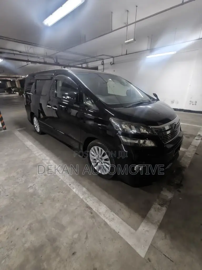 Toyota Vellfire 2012 Black