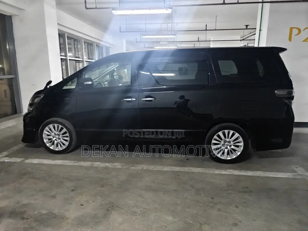Toyota Vellfire 2012 Black