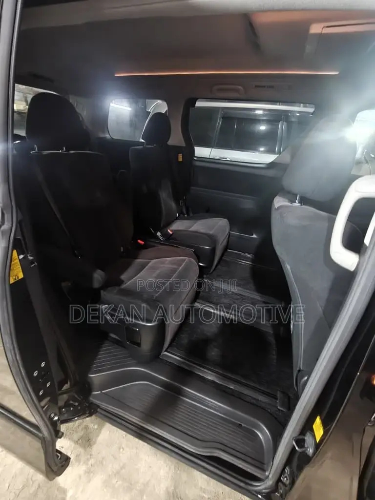 Toyota Vellfire 2012 Black