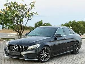 Mercedes-Benz C-Class C 200 (S205) 2015 Black