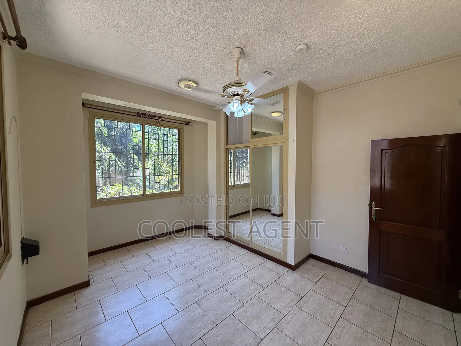 4bdrm Villa in Coolest Estate, Masaki for rent