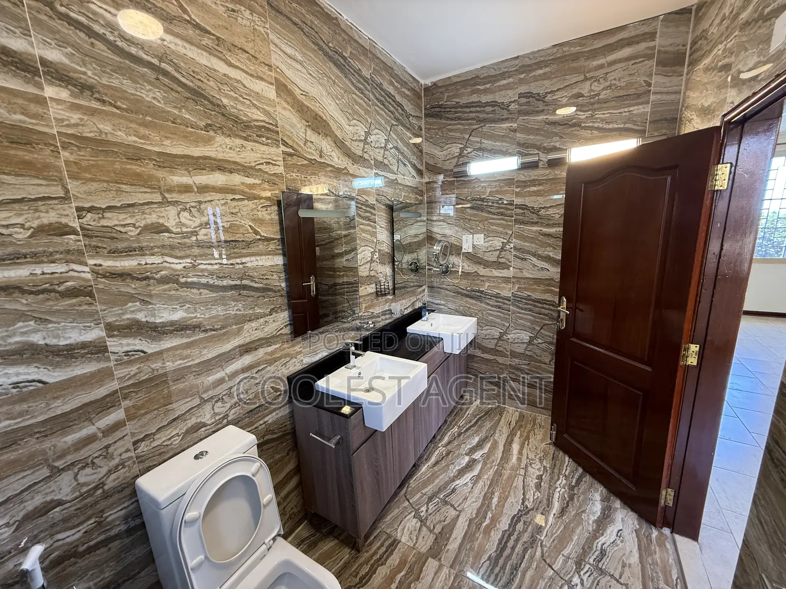 4bdrm Villa in Coolest Estate, Masaki for rent