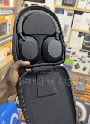 Sony Wh-1000xm5