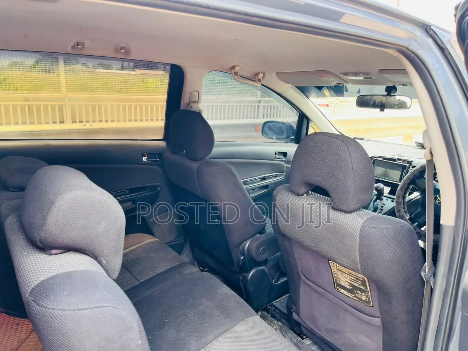 Toyota Wish 2005 Gray
