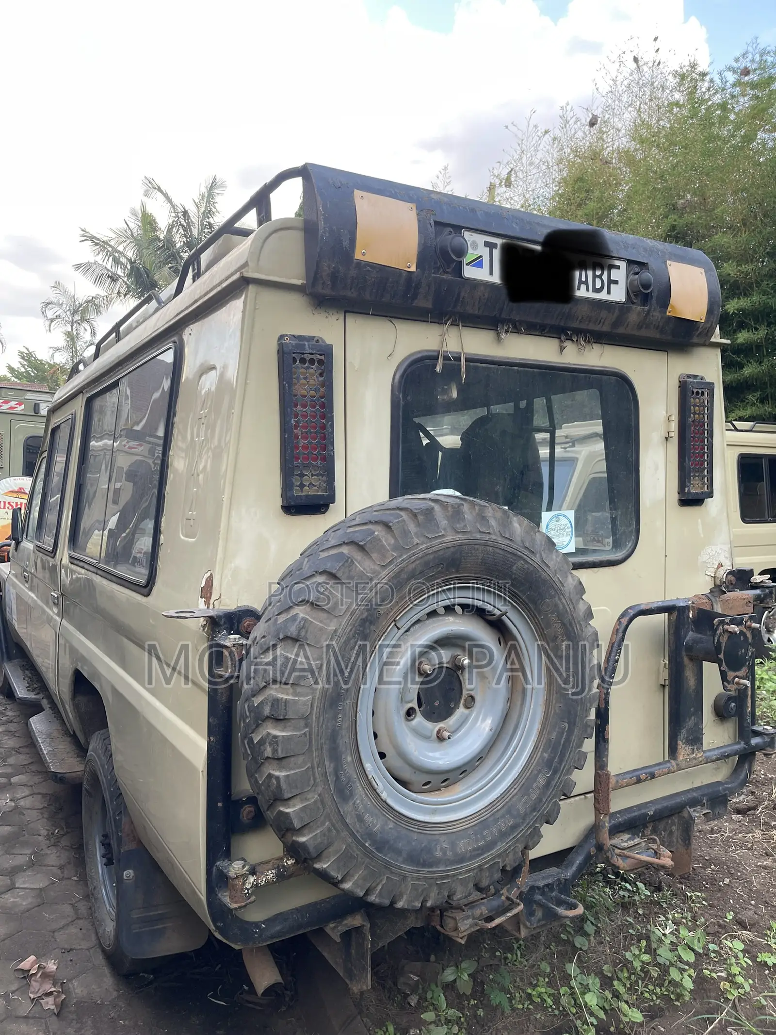 Toyota Land Cruiser 79 Series 1999 Beige