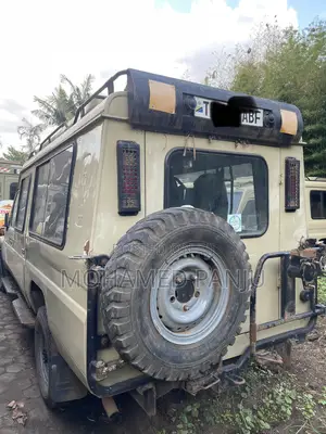 Toyota Land Cruiser 79 Series 1999 Beige
