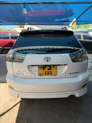 Toyota Harrier 2006 White