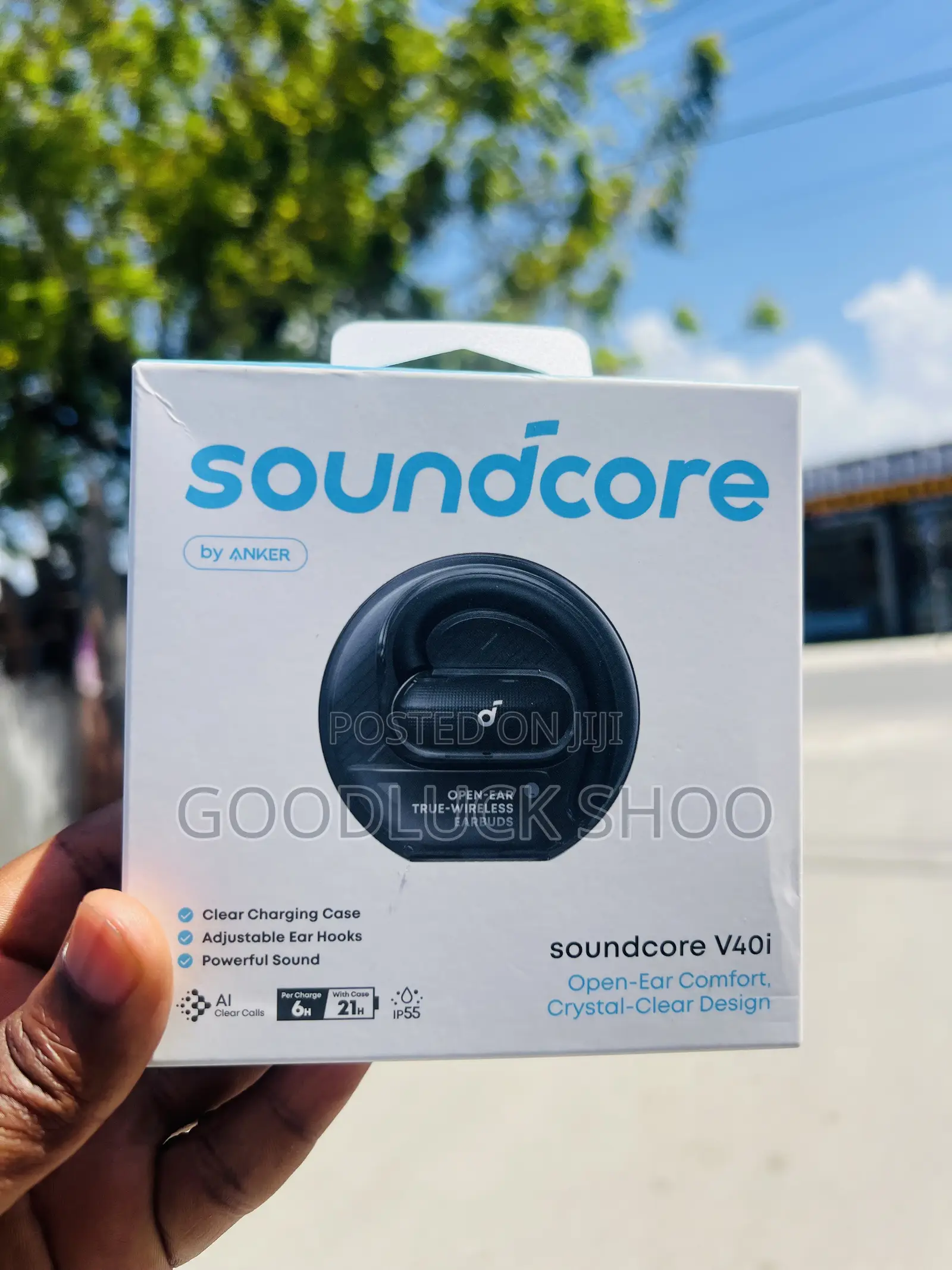 Soundcore V40i