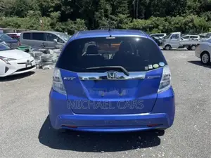 Honda Fit Automatic 2010 Blue