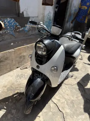 Yamaha 2020 Silver