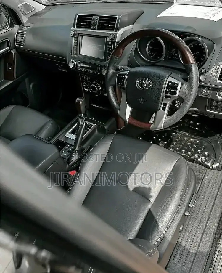 Toyota Land Cruiser Prado 2.8 D-4D 2016 Black