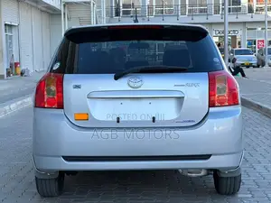 Toyota Corolla RunX 1.5 X FWD 2005 Silver