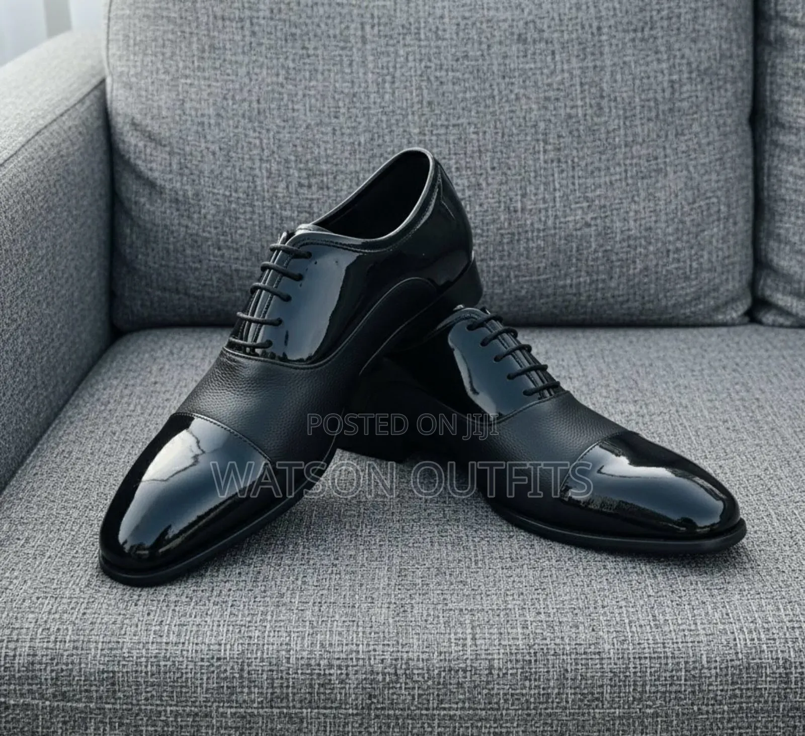 Viatu or Shoes Sumptuously Dressed