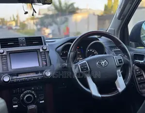 Toyota Land Cruiser Prado 2.8 D-4D 2015 Black