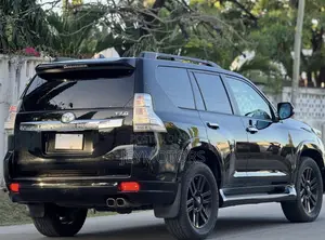 Toyota Land Cruiser Prado 2015 Black