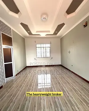3bdrm House in Dalali Nick Mwanza, Buswelu for rent